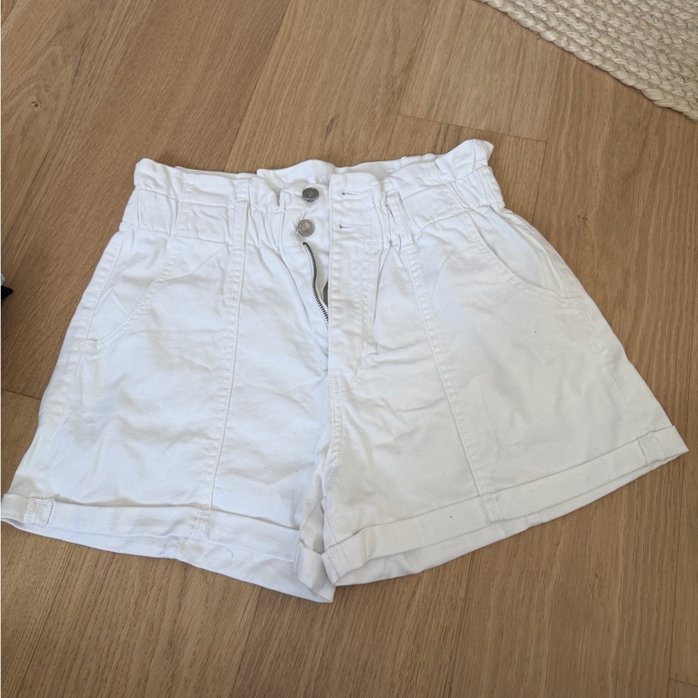 Vici High Waist White Women's Shorts